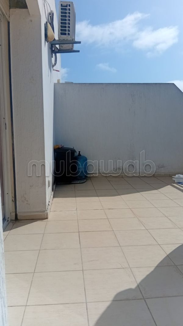 Very nice apartment for rent in Agdal. 2 rooms. Attic