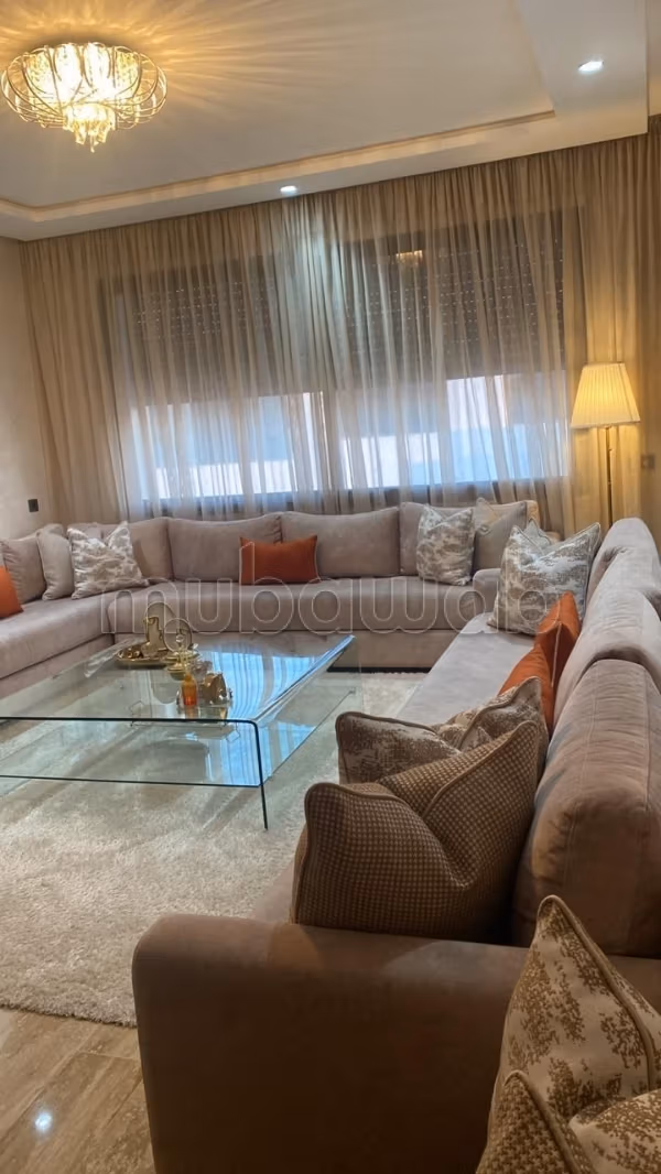Bel appartement meublé Almaz