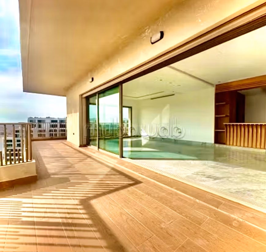 Casa Finance City APT 2CH 125m2 grande terrasse