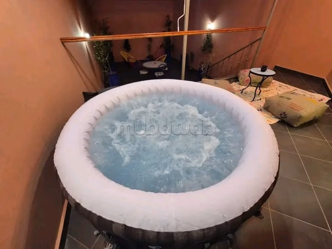 VICTOR HUGO T3 avec très bel extérieur jacuzzi — 3