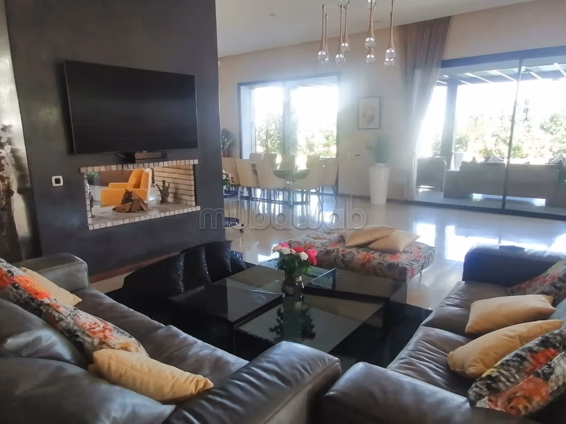Casa de lujo en venta en Illigh. 5 dormitorios
