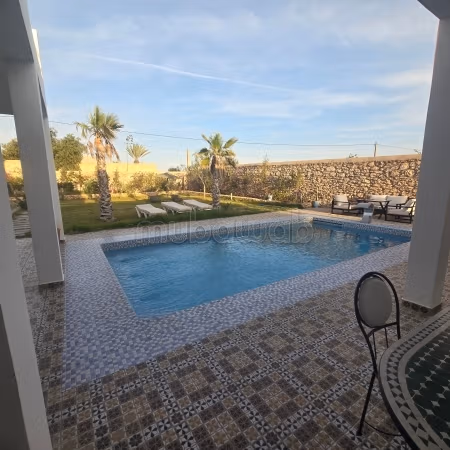 Eccezionale villa in affitto a Route de Marrakech. Superficie totale 1000 m². Vista sulle montagne, porta blindata