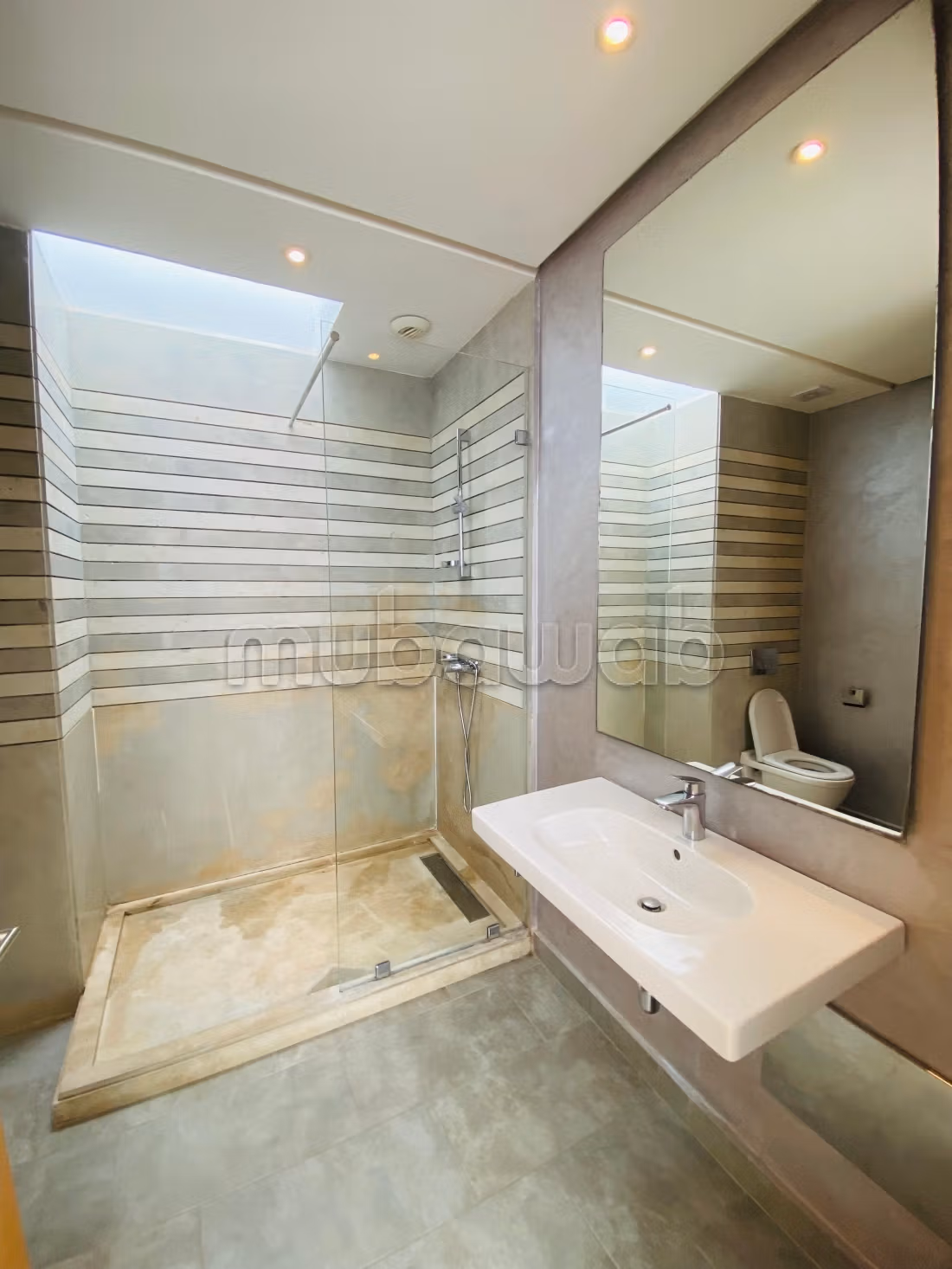 Villa's en luxe woningen om te huren in Californie. Oppervlakte 822 m². Beveiligde deur en centrale verwarming