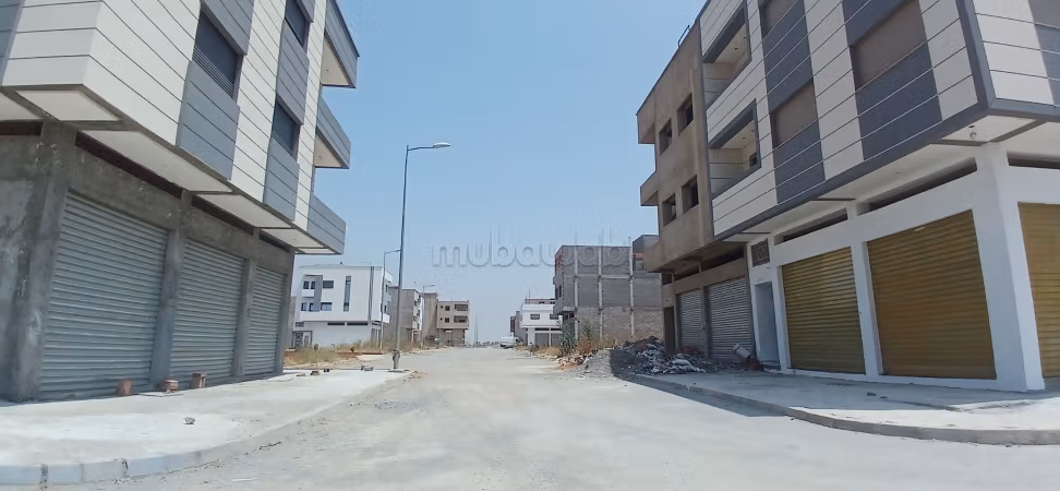 Nu te koop. Oppervlakte 90 m²