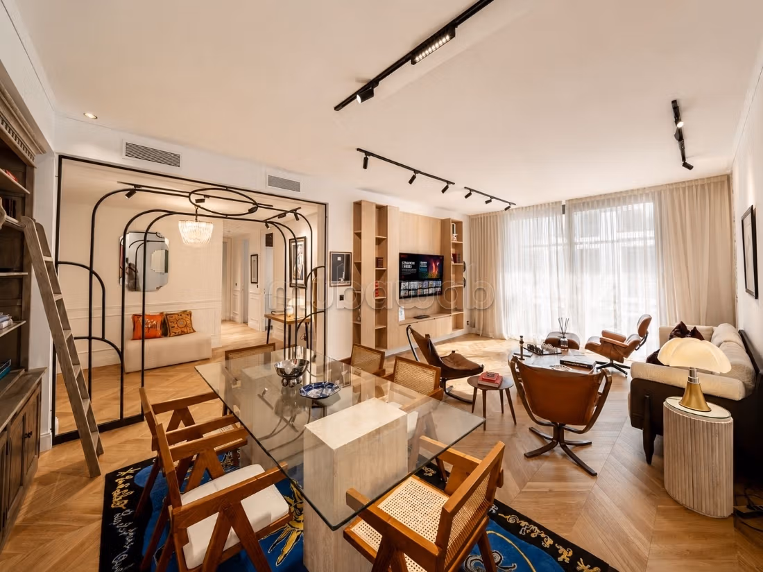 Anfa place luxe bien unique rénové — 3