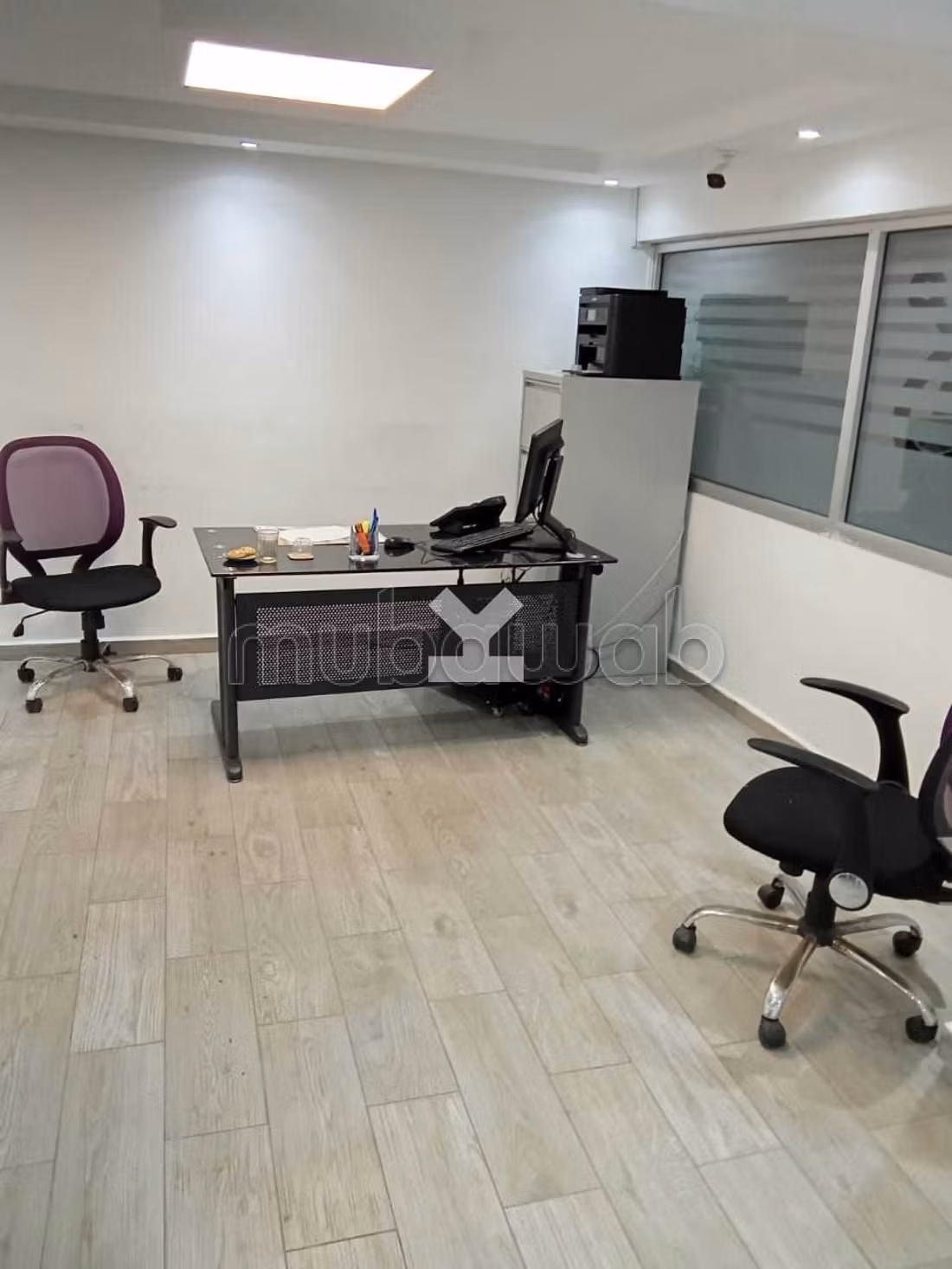 Oficinas en venta en Al Qods. Gran superficie 199 m². Estacionamiento privado