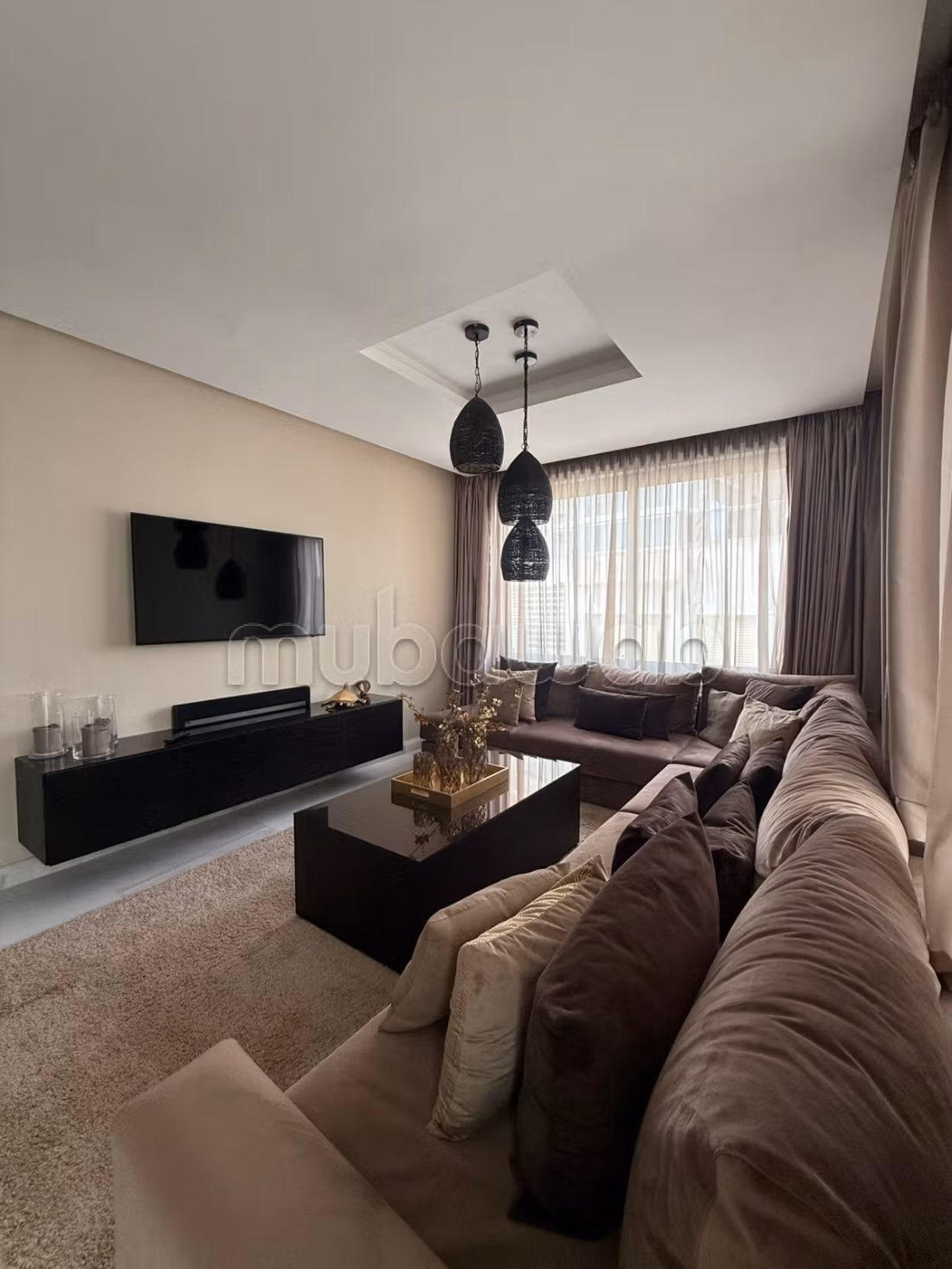 Charm and Modernity – High End Apartment for Rent — 2