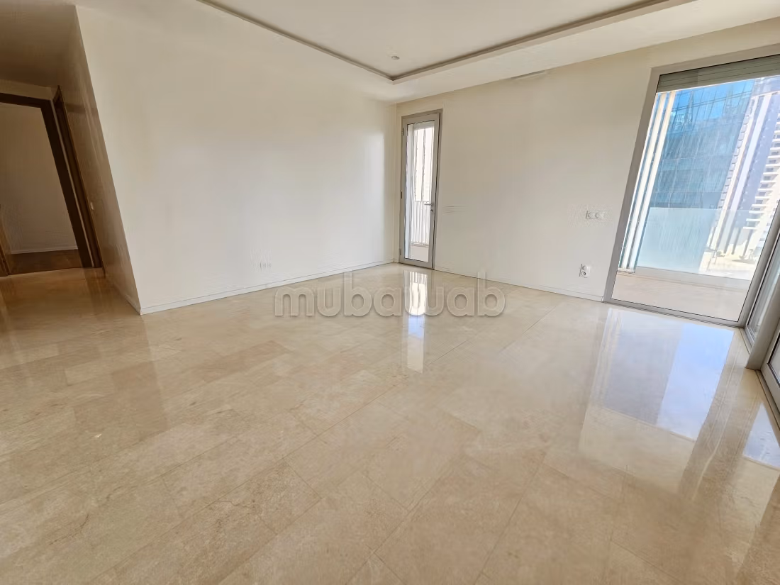Joli appartement avec terrasse et vue dégagée