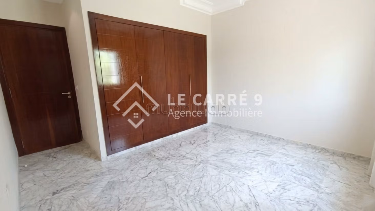 Appartement à vendre S3 avec jardin au Lac 2