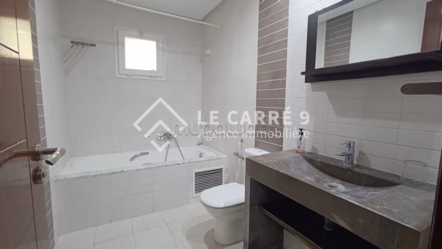 Appartement à vendre S3 avec jardin au Lac 2