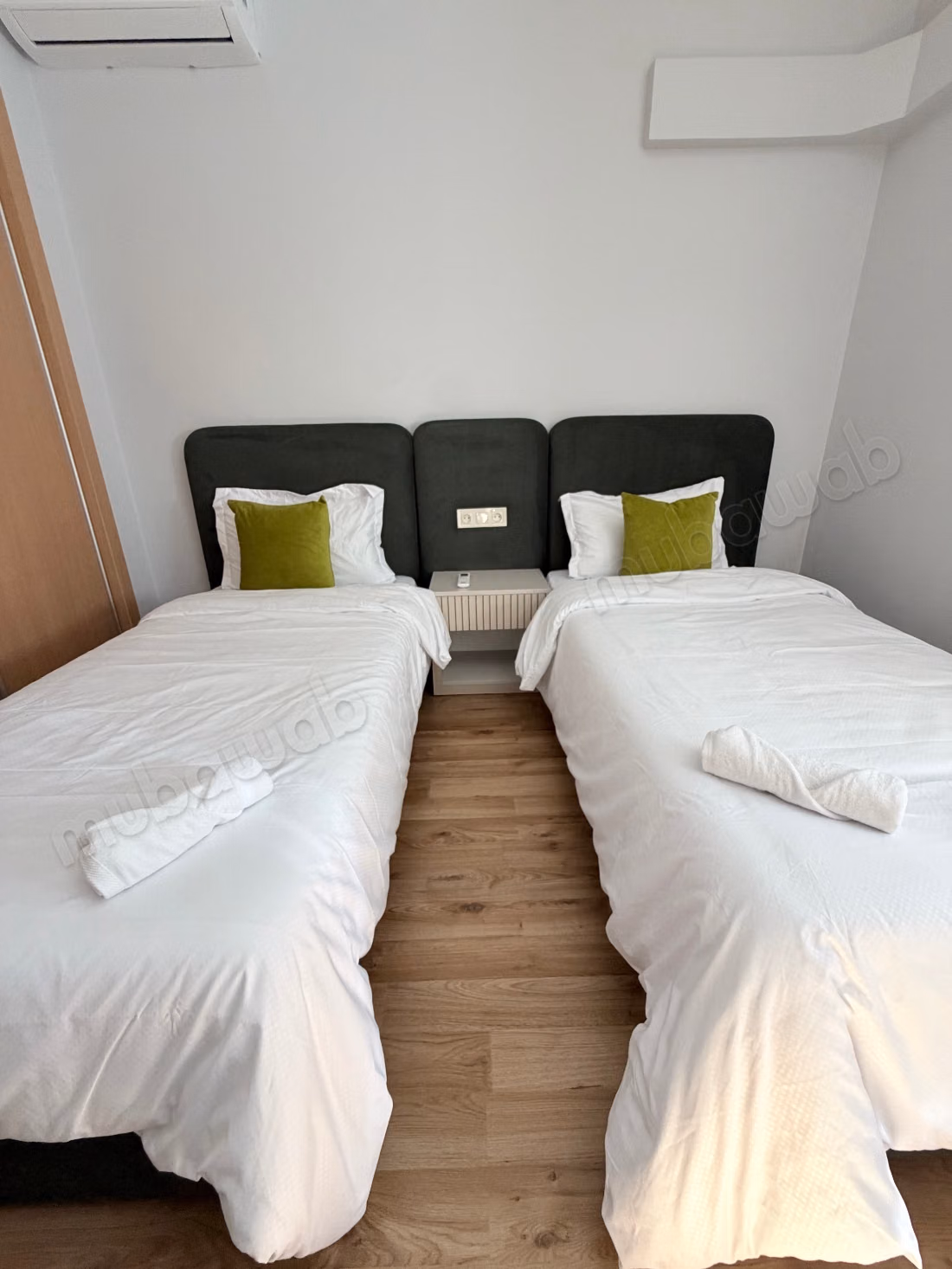 Appartement à louer residence fermer à rahrah. 2 belles chambres. Bien meublé avec deux place de parking