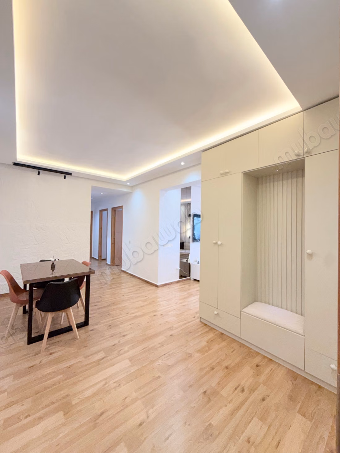 Appartement à louer residence fermer à rahrah. 2 belles chambres. Bien meublé avec deux place de parking