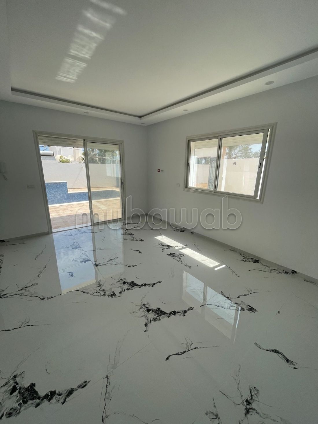 Villa zone urbaine vu de mer