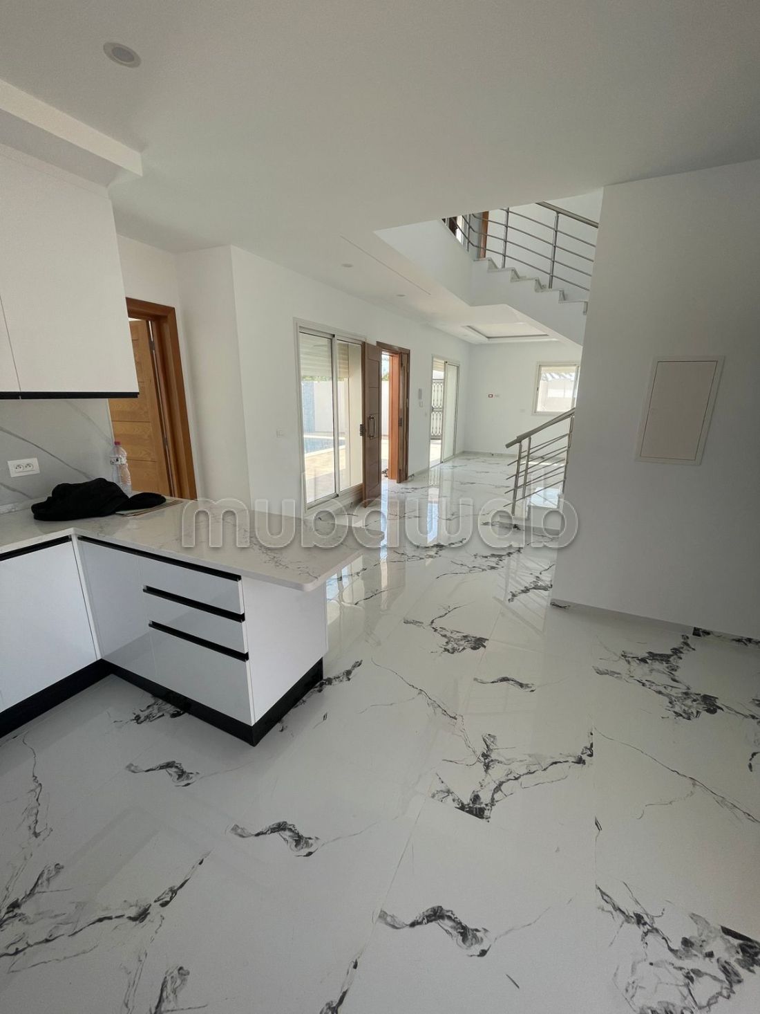 Villa zone urbaine vu de mer