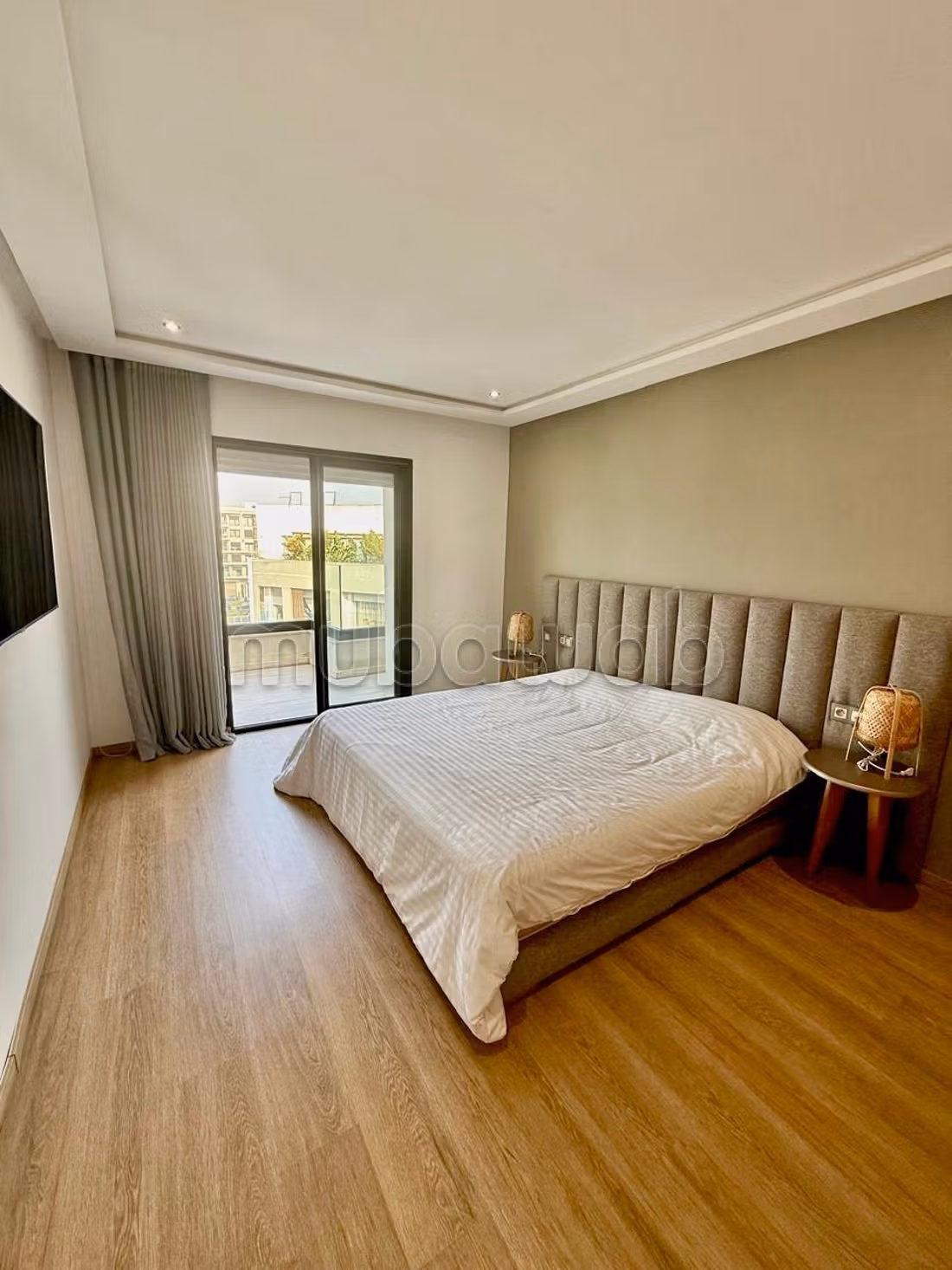 Appartement raffiné avec terrasse plein Sud