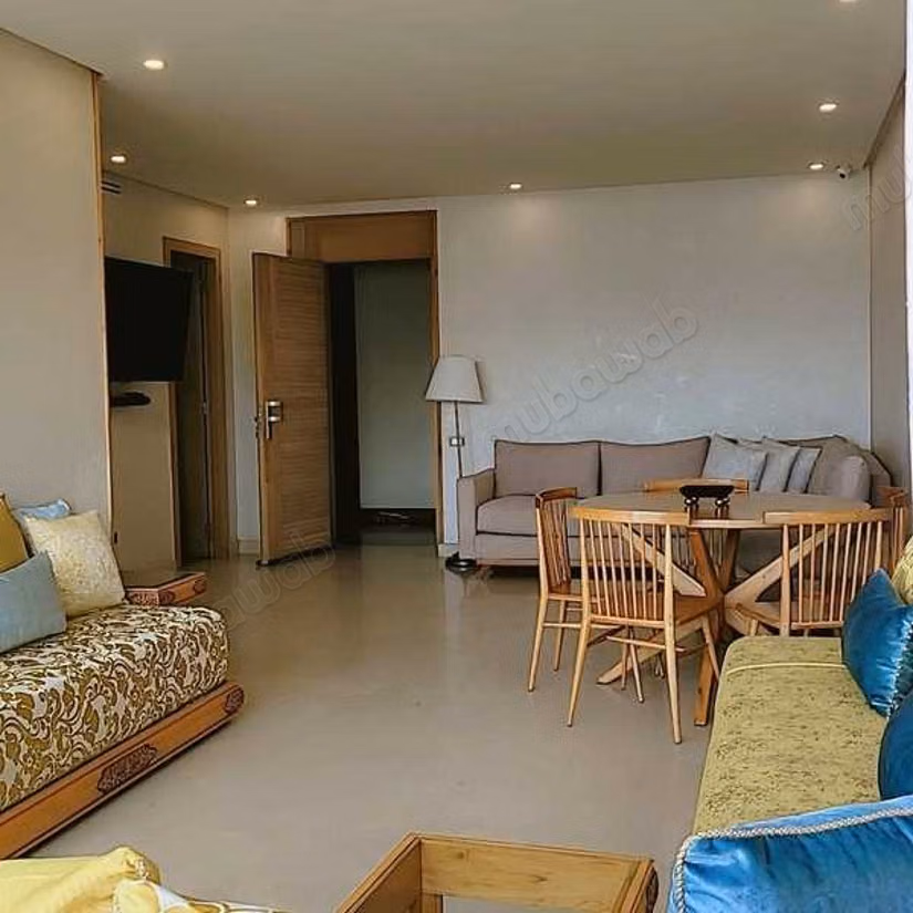 Sell apartment in Belvédère. 2 beautiful rooms. Lift and parking