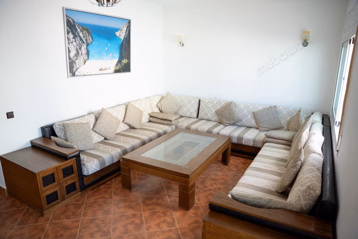 Penthouse Louer 240 m2, directement sur la mer 