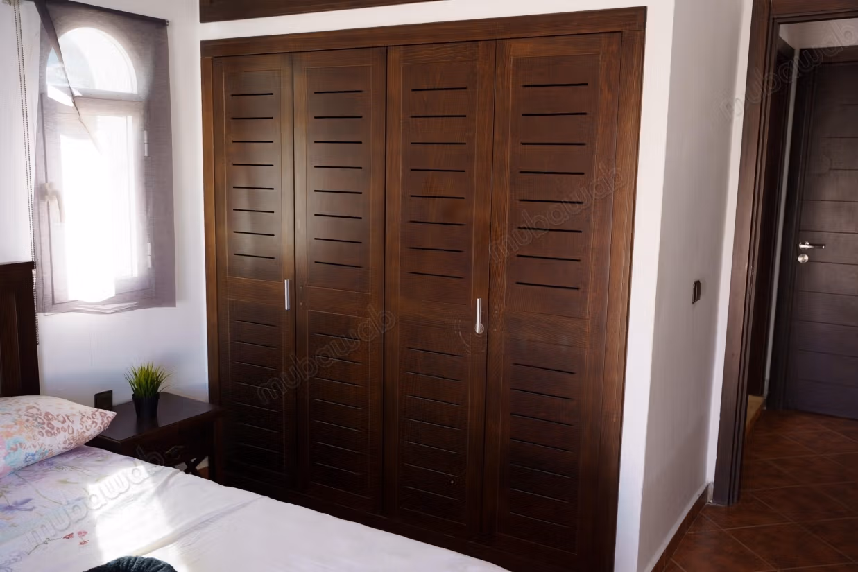 Penthouse Louer 240 m2, directement sur la mer 