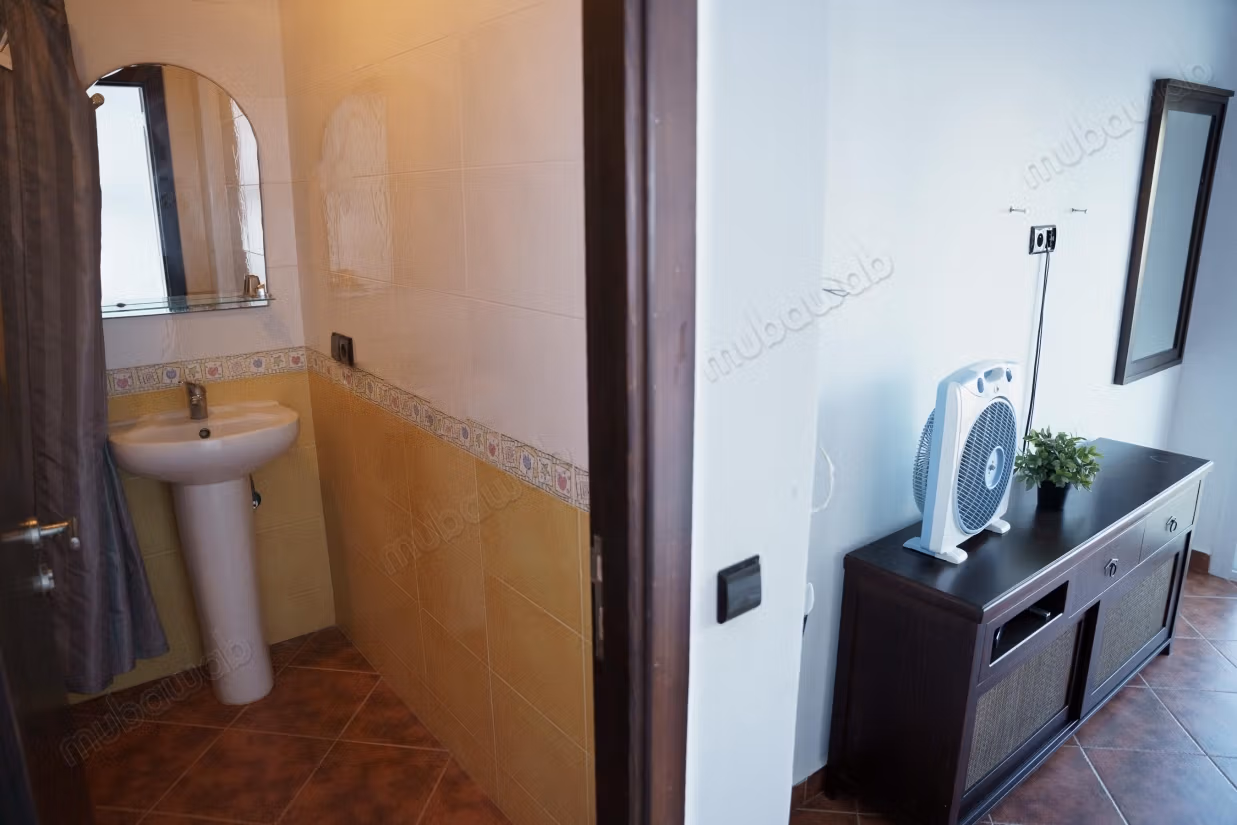 Penthouse Louer 240 m2, directement sur la mer 