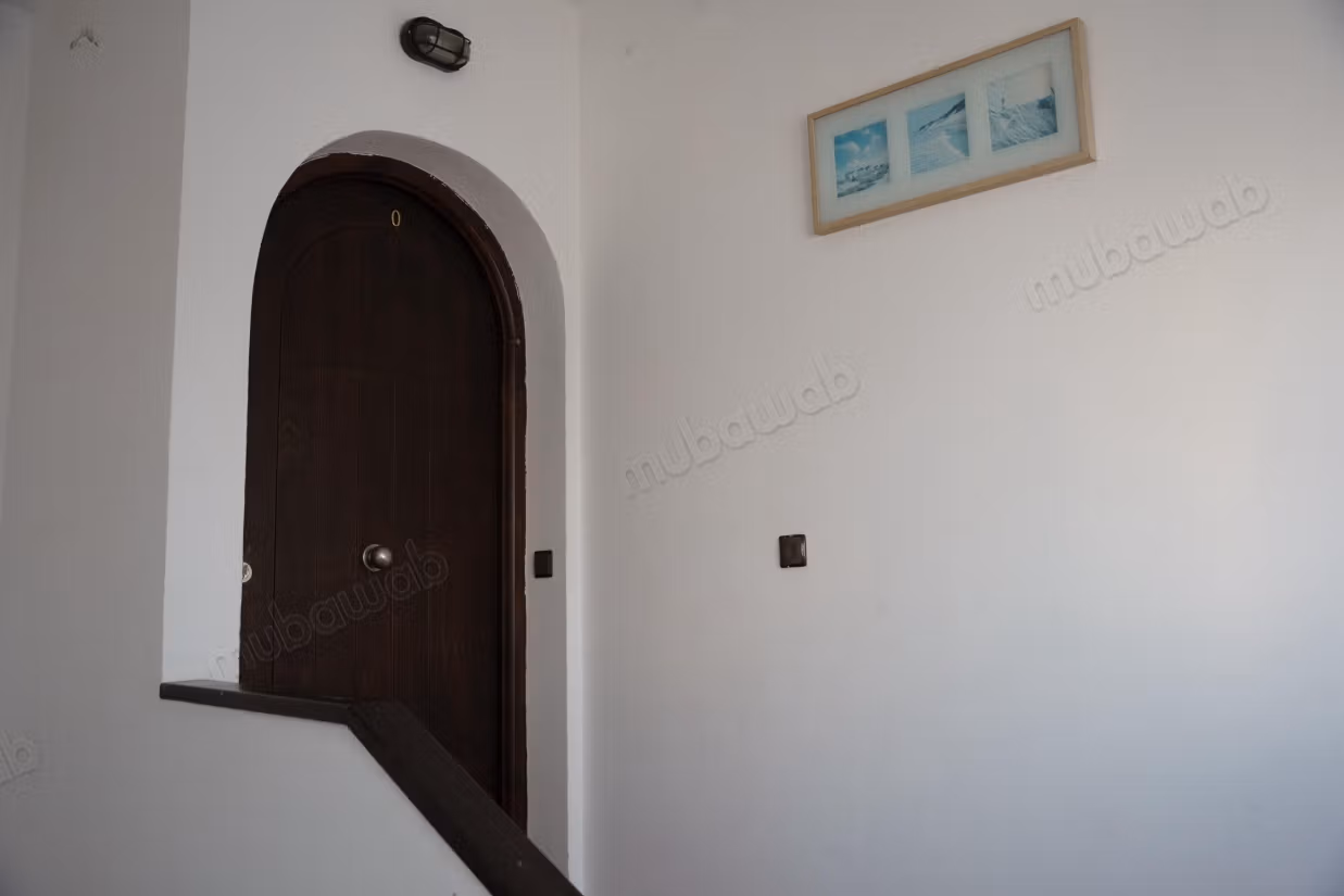 Penthouse Louer 240 m2, directement sur la mer 