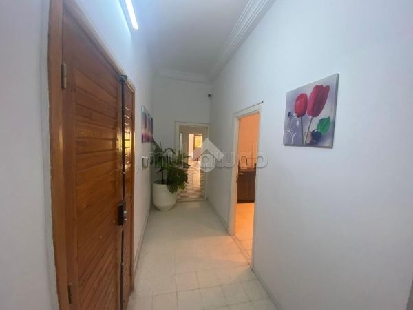 Apartment to purchase. Dimension 146 m². General air conditioning