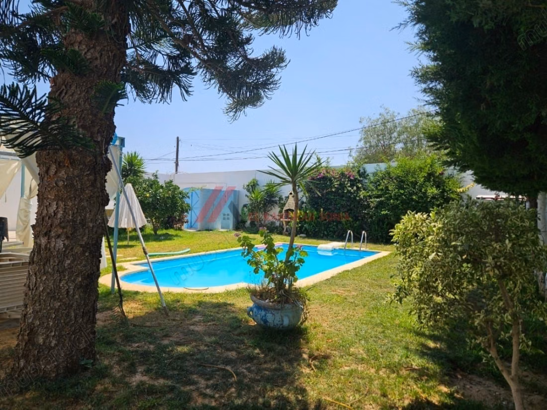 A vendre une villa rénovée à chatt mariem