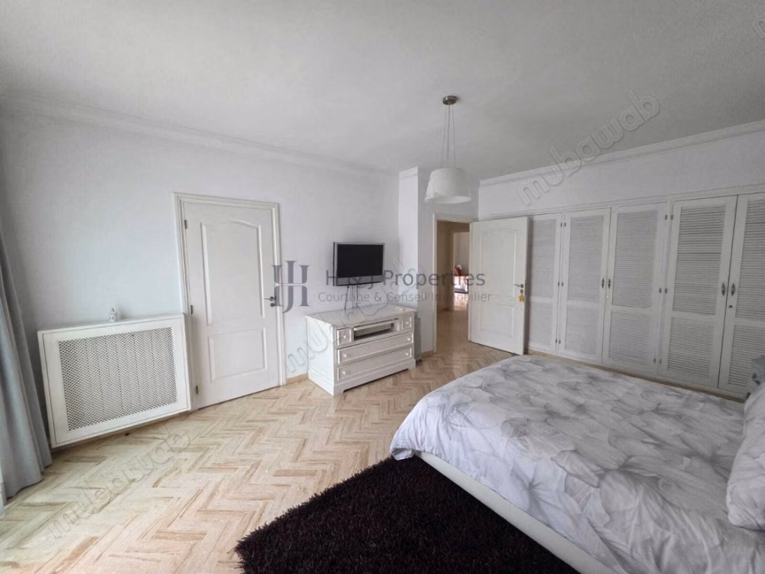 Villa t5 de 635m²