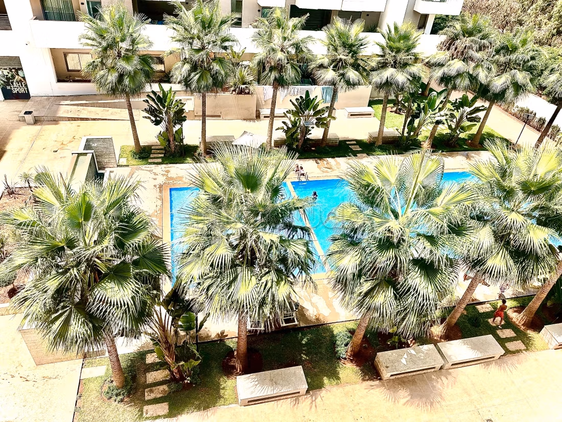 Cfc joli 2 ch meublé piscine