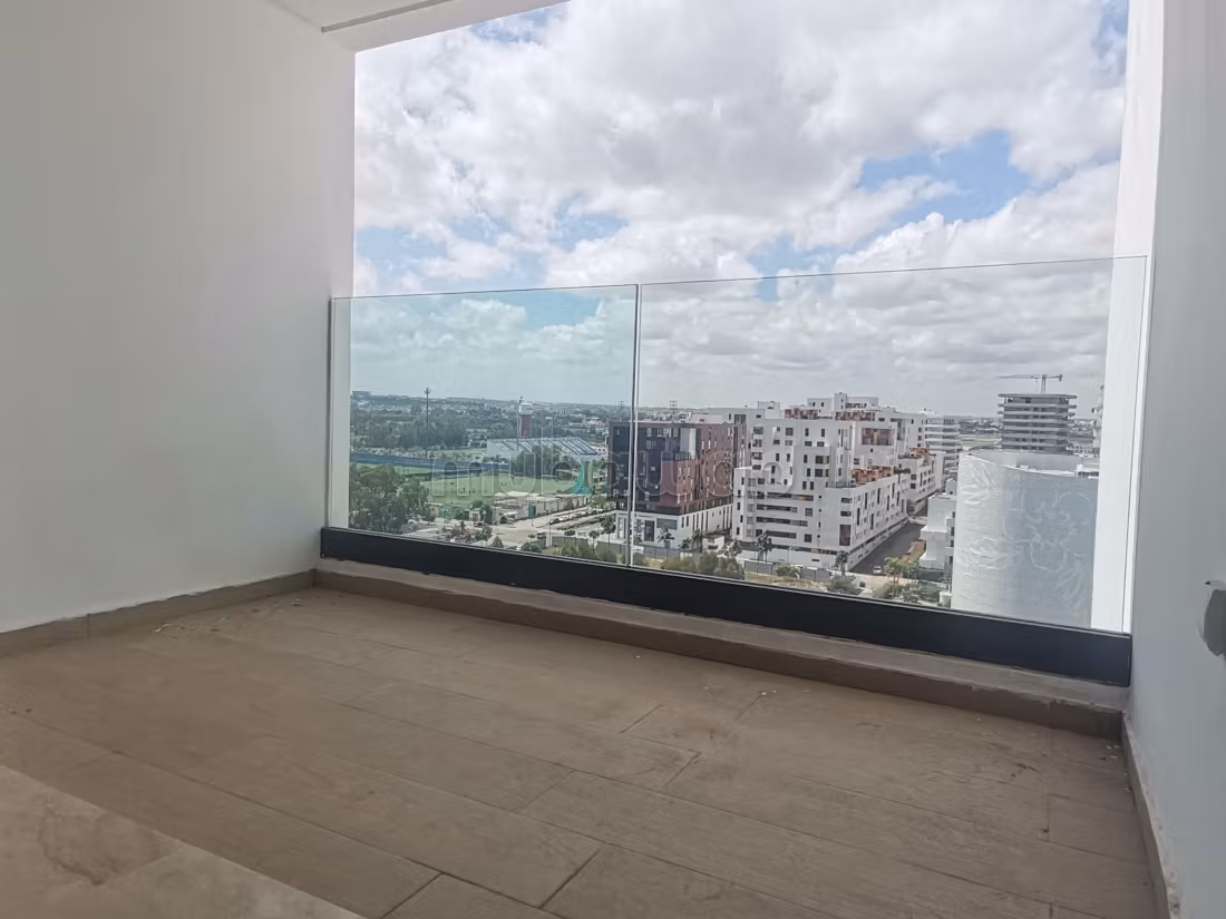 Appartement dernier étage sans vis à vis au CFC