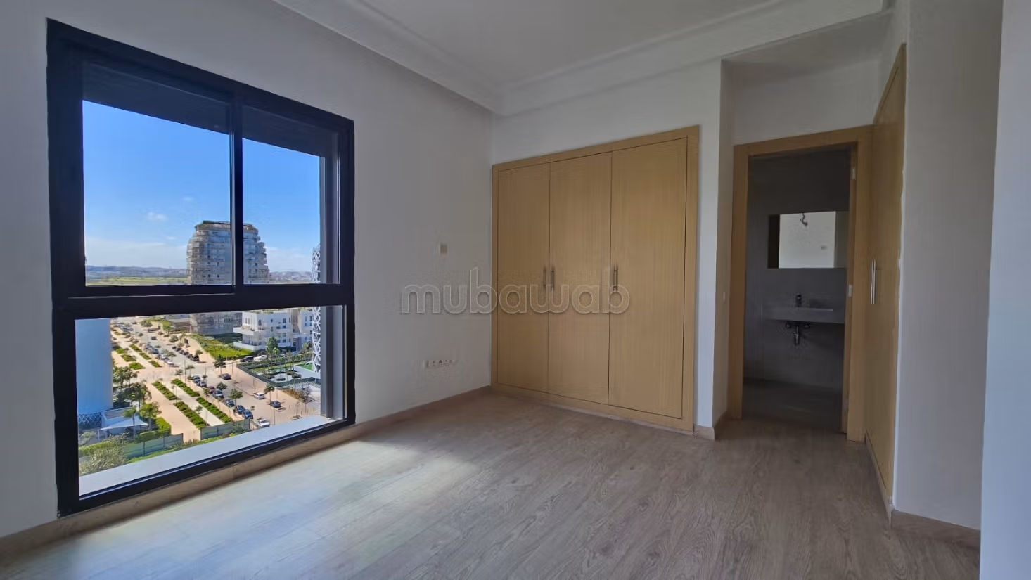 Appartement dernier étage sans vis à vis au CFC