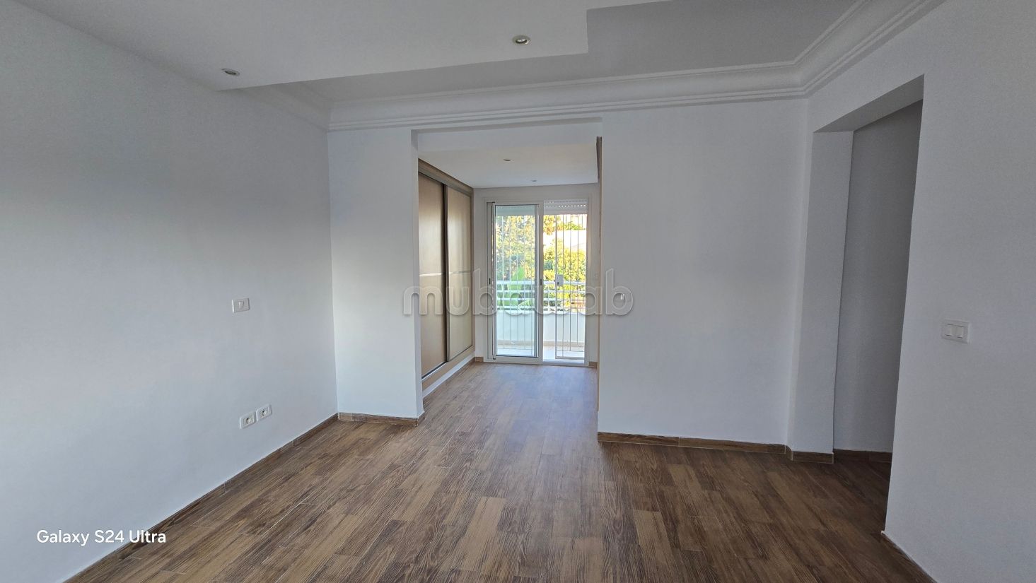 A vendre un duplex s4 à la soukra