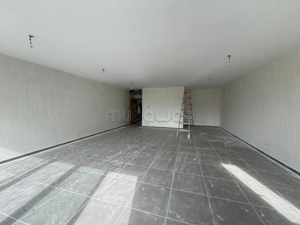 Oficinas en alquiler en Oasis. Dimensión 71 m². Doble acristalamiento, aire condicionado central