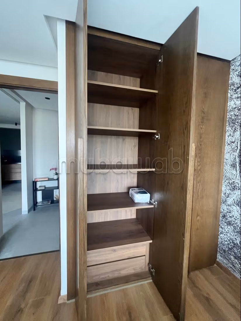 Piso en alquiler en Riviera. Area 66 m². Armarios