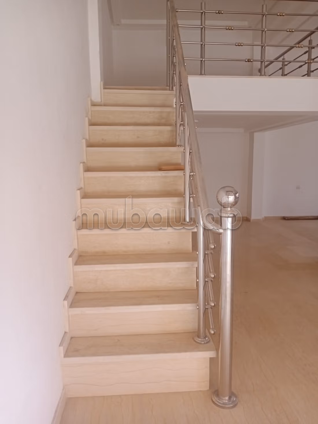 Location d'un magasin NEUF