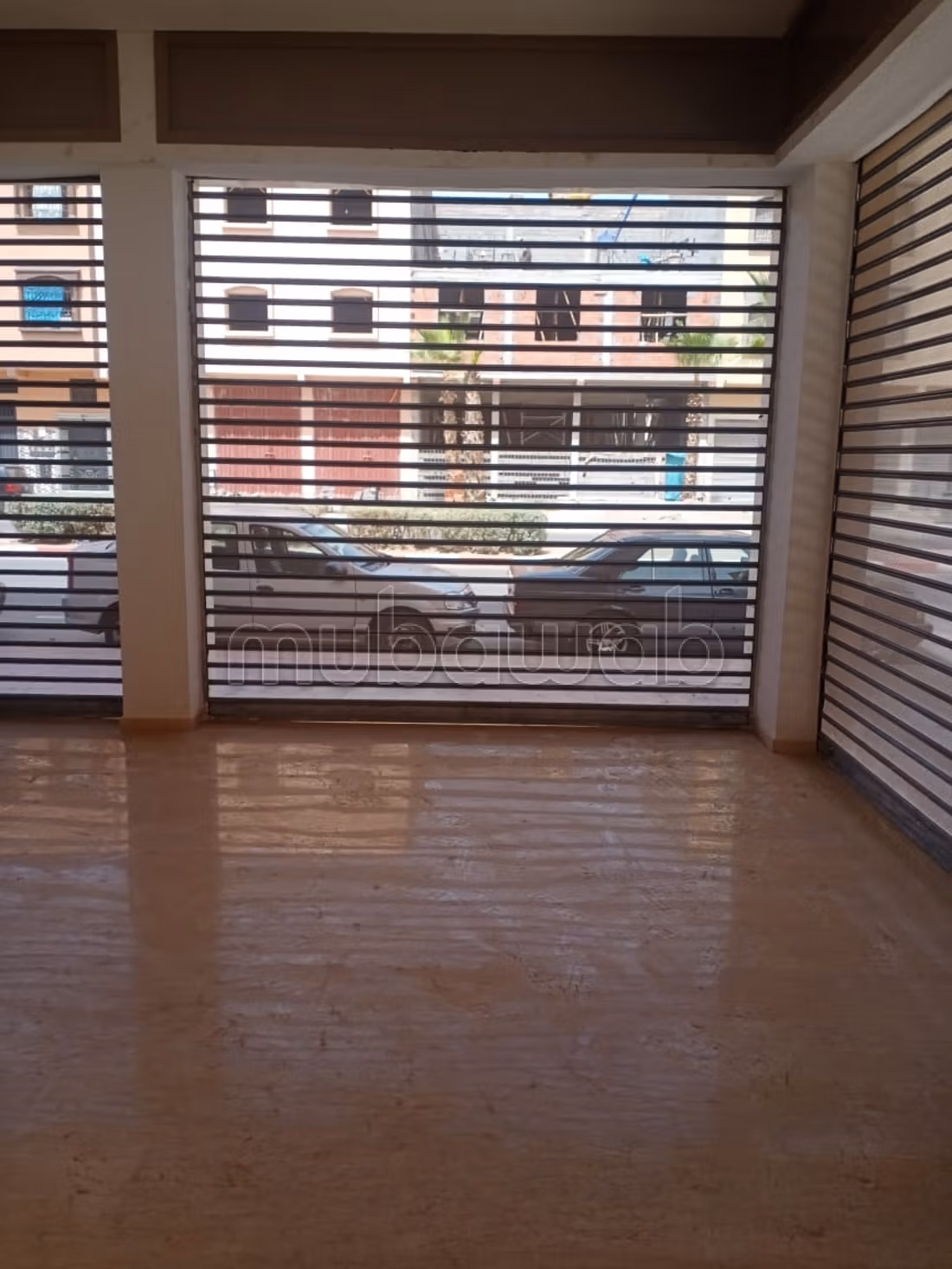 Location d'un magasin NEUF