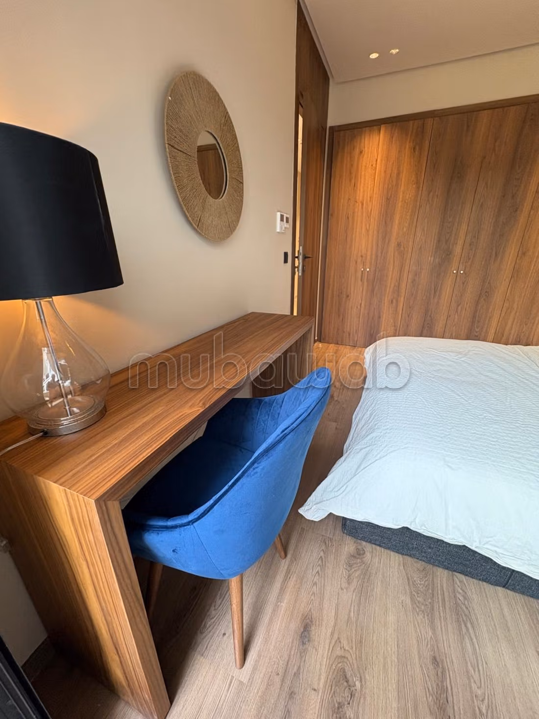 Studio a la location meuble a racine 
11000dh