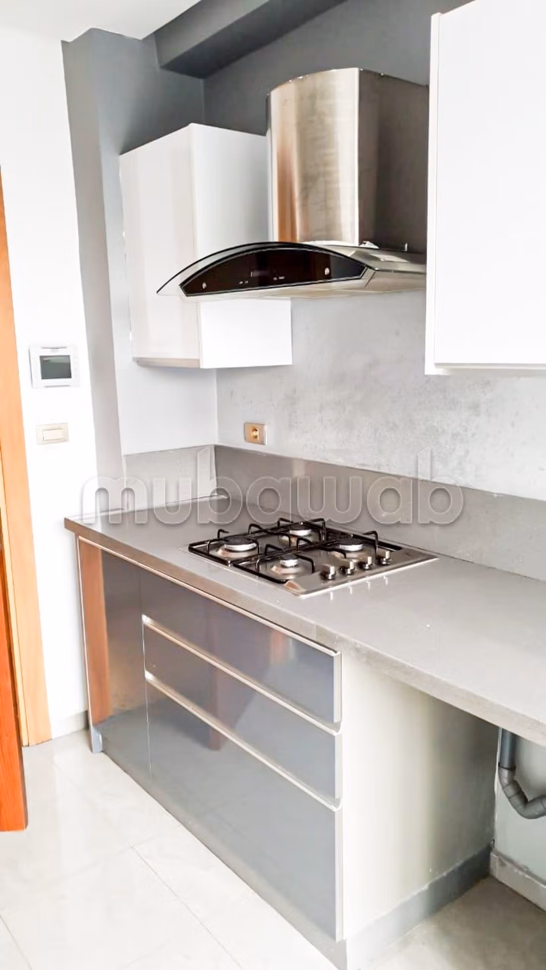 Rent this apartment in Ferme Bretonne Hay Arraha. 2 rooms. Lift and parking