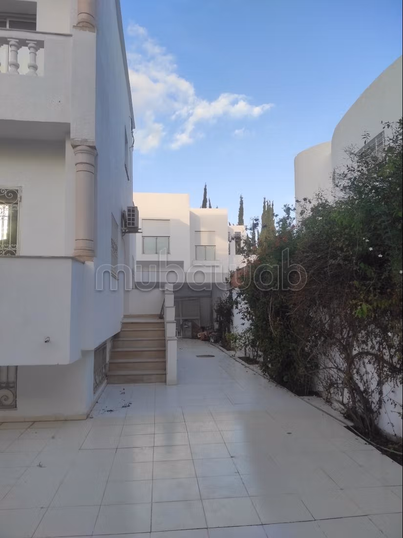 VILLa de 6 pièces au LAC 2 Tunis