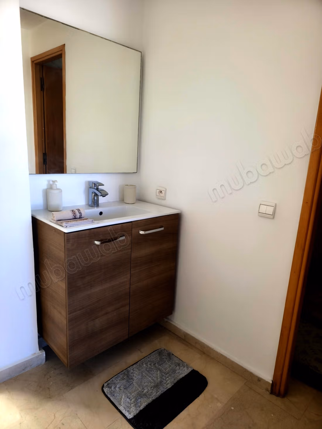 Maestosa villa in affitto a Harhoura. 3 camere. Arredato