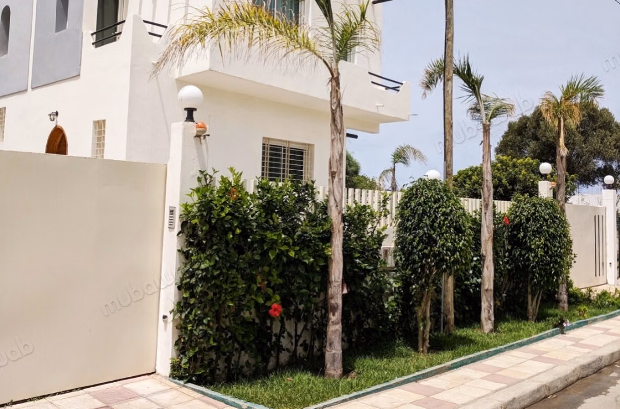 Villa meublée, 400 m de la plage et à 10 min Hay Ryad