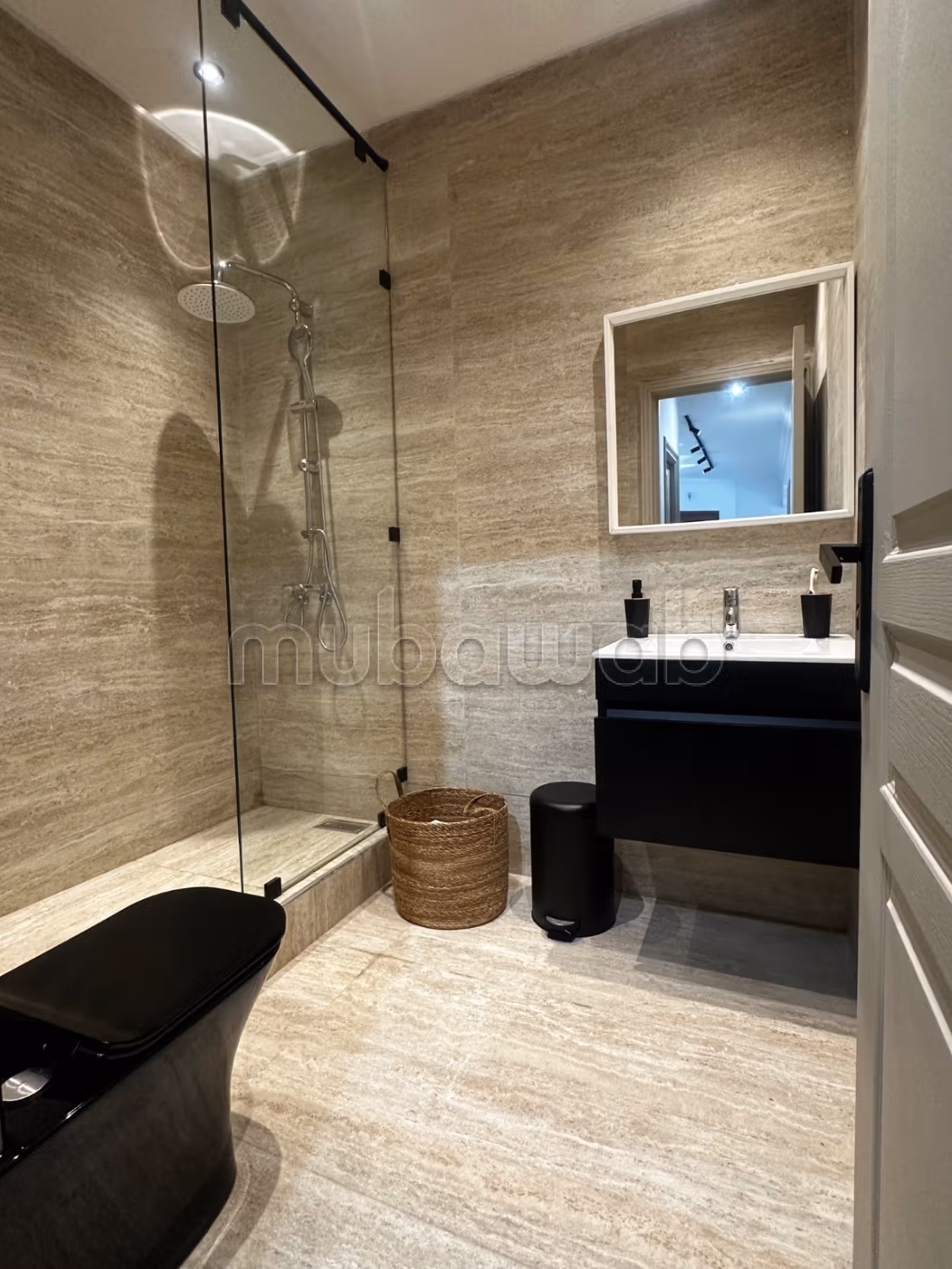 Maarif/Socrate Appartement 2 chambres renové meubl