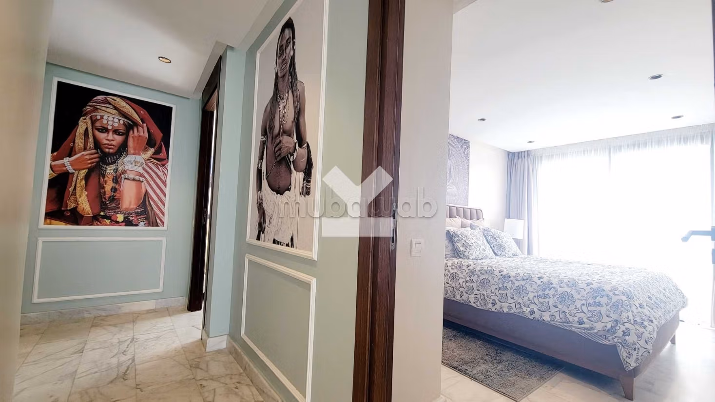 Apartment for sale in Casablanca Marina. 4 large rooms. Cellar