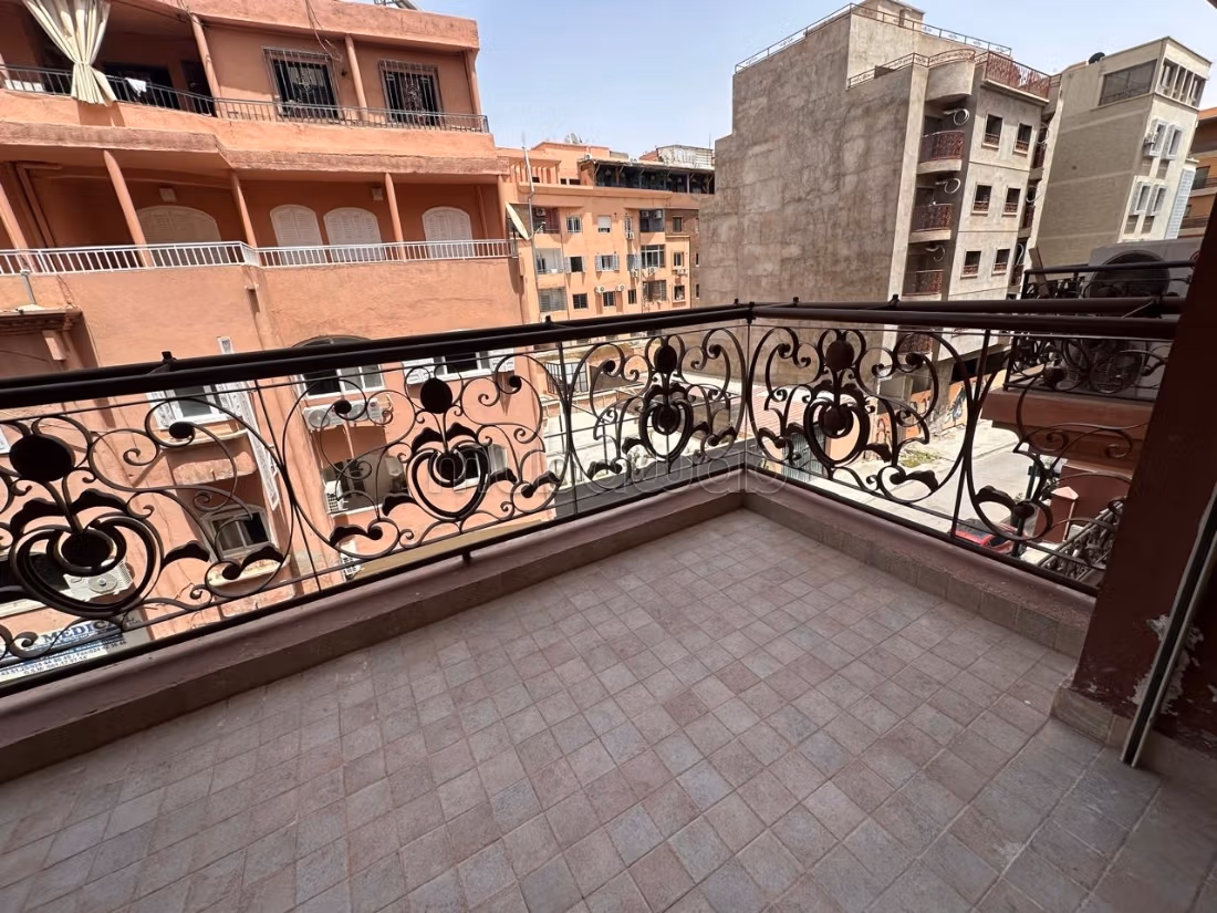 À louer: Appartement 1 chambre avec balcon