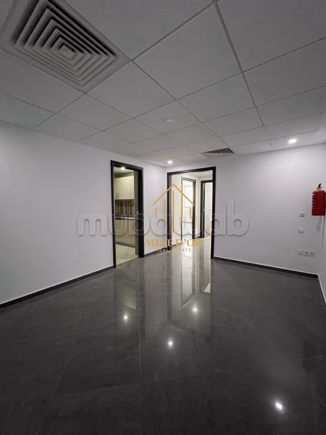 À louer Bureau en 5 espaces au Centre Urbain Nord