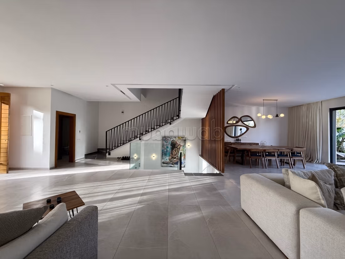 Villa moderne a louer au coeur d'un prestigieux golf