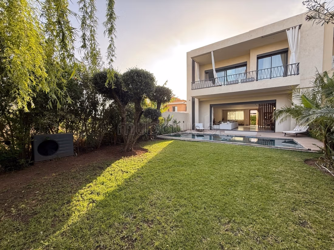 Villa moderne a louer au coeur d'un prestigieux golf