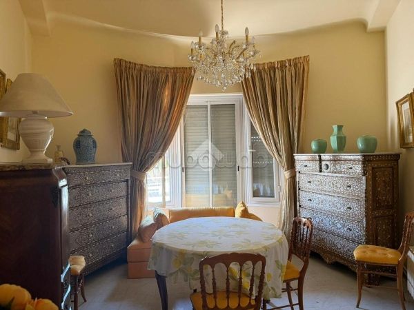 Apartment for rent. Large area 100 m². Cooker with oven