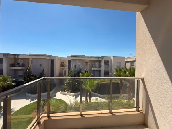 A vendre un s2 de 127 m² à la soukra