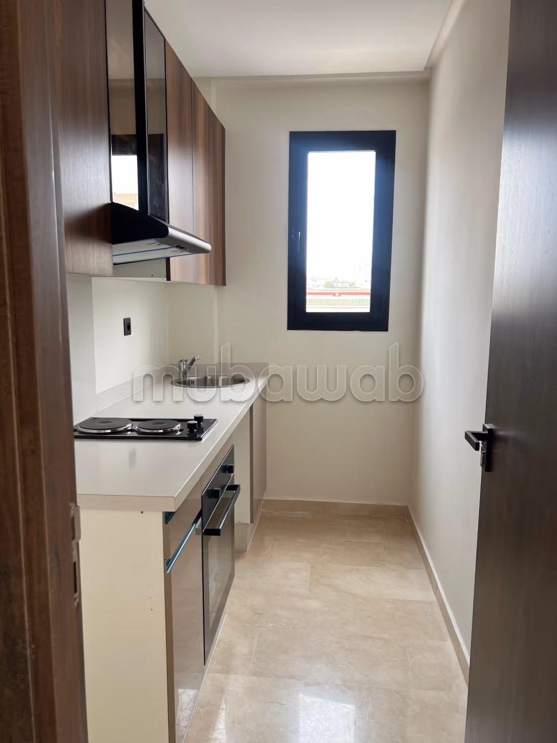 Apartment for rent in Oasis. 1 Living area. Parking spaces and terrace