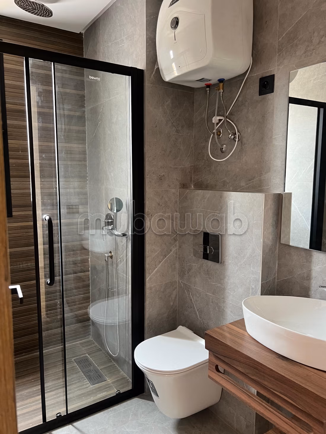 Apartment for rent in Oasis. 1 Living area. Parking spaces and terrace